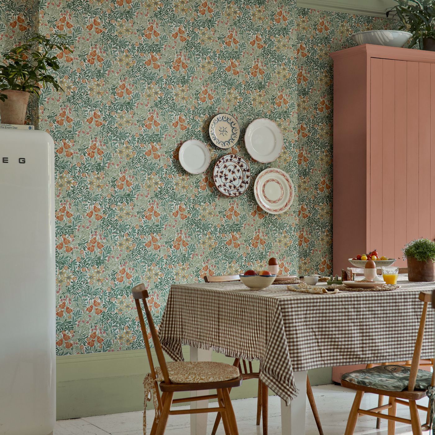 Bower Wallpaper - Herball/Weld - 217204 - Morris & Co